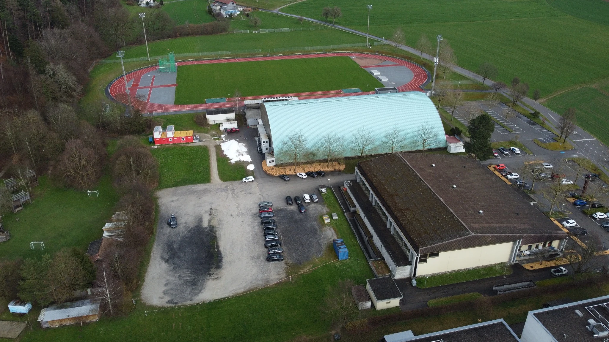 Regional Eisbahn Düdingen aus der Luft